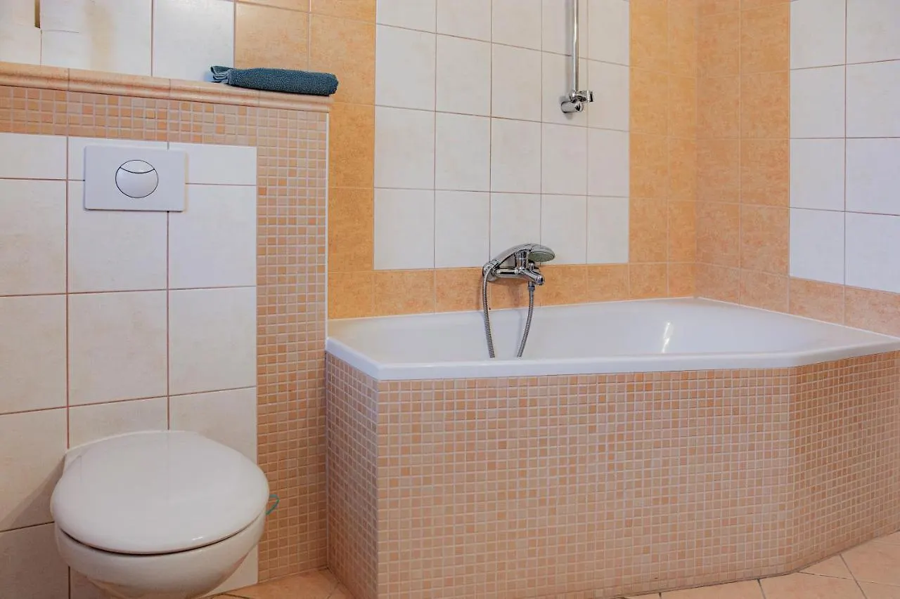 Excellent Apartments In Spa City Center 5 Min Walk From The Colonnade Κάρλοβι Βάρι