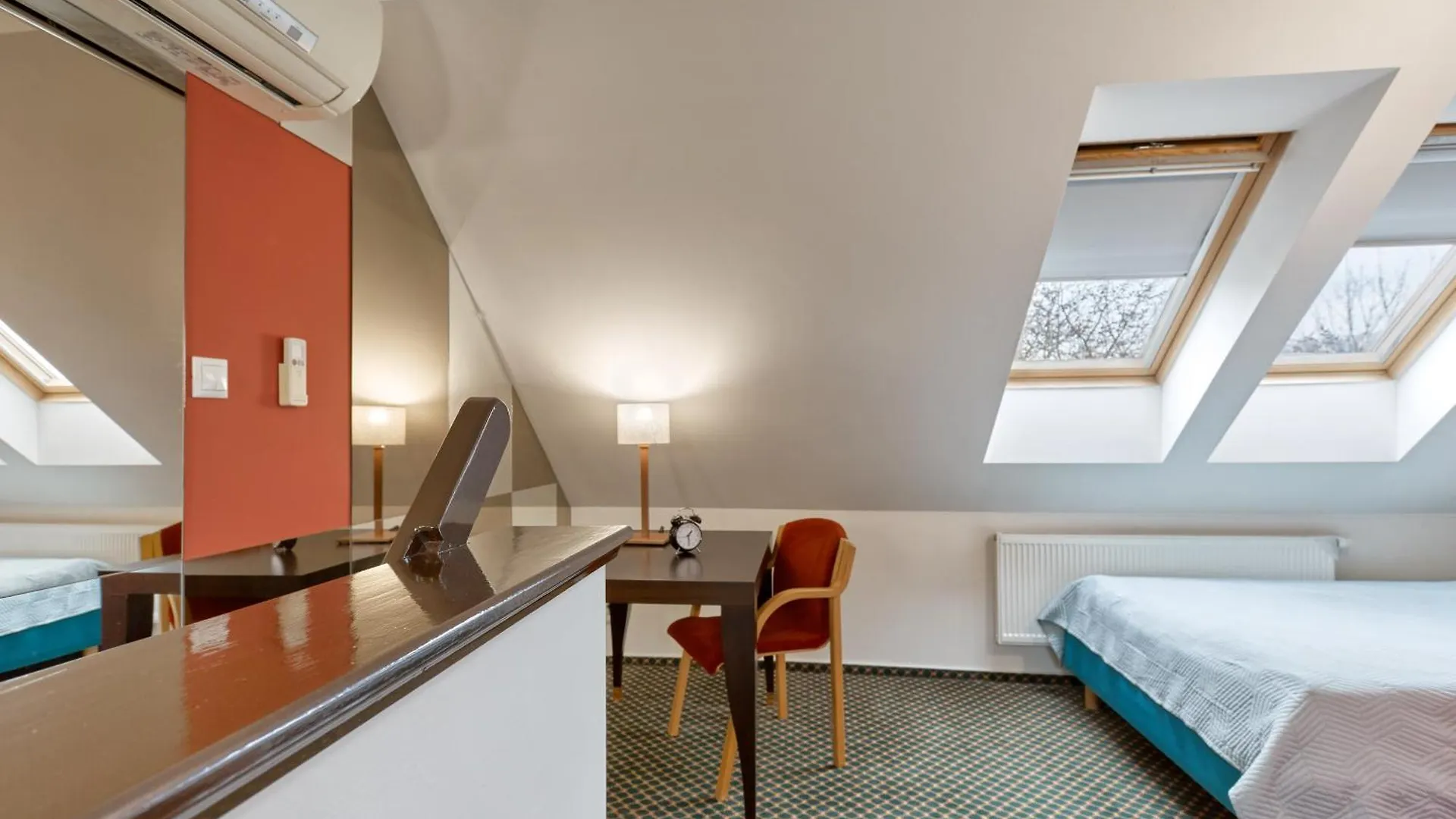 Excellent Apartments In Spa City Center 5 Min Walk From The Colonnade Karlovy Vary 0*,
